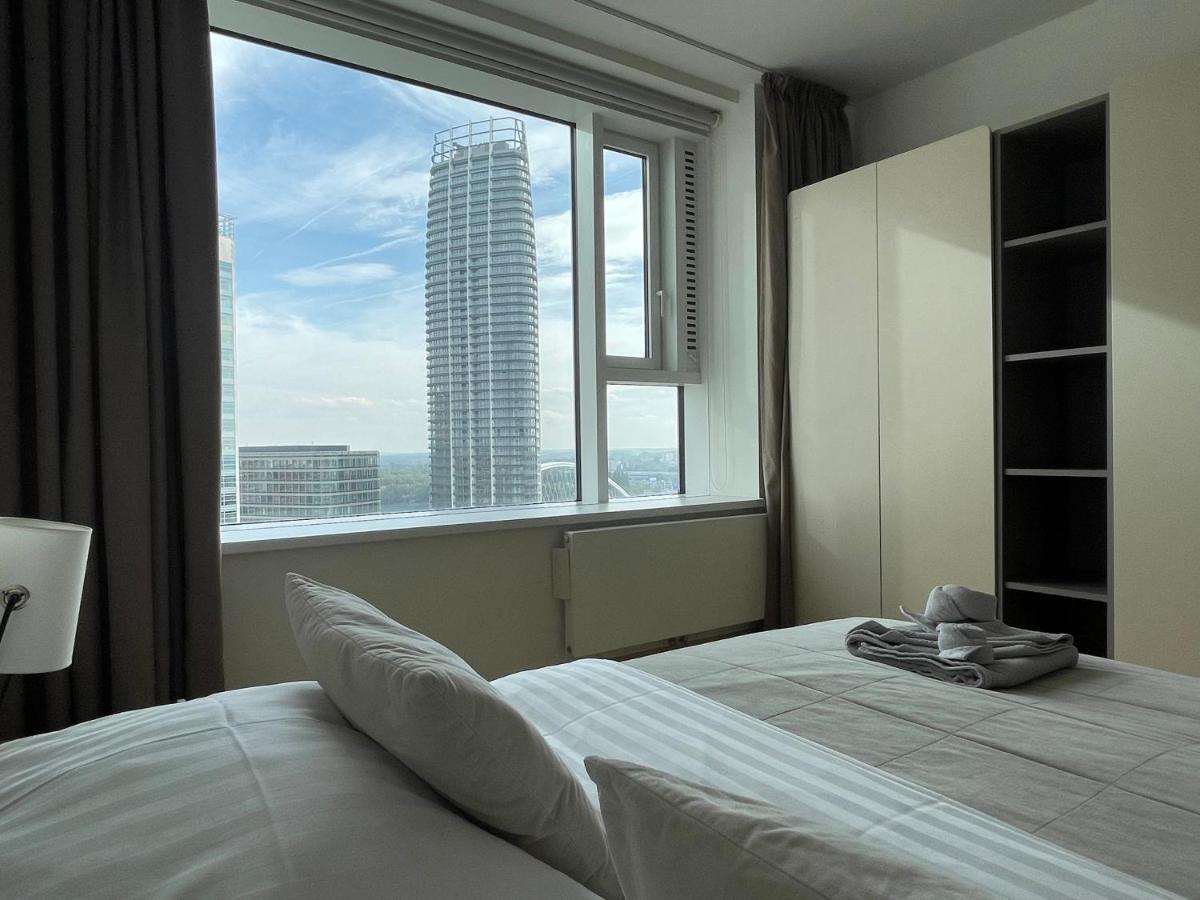 Sag Panorama Apartment 3 Rooms 19Th Floor Great View Free Parking Bratislava Luaran gambar